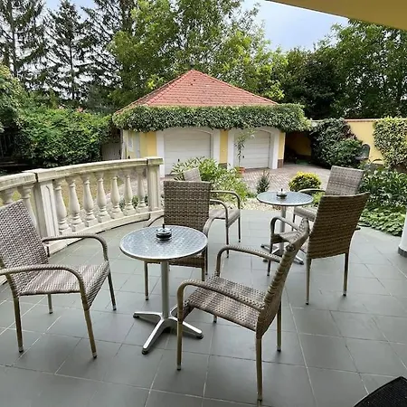 Appartement Brigetio Kuria Komárom
