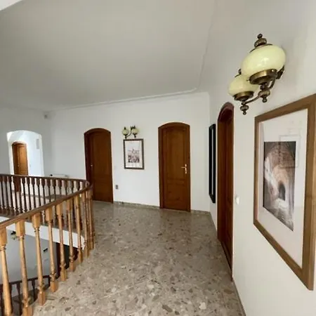 Brigetio Kuria Appartement